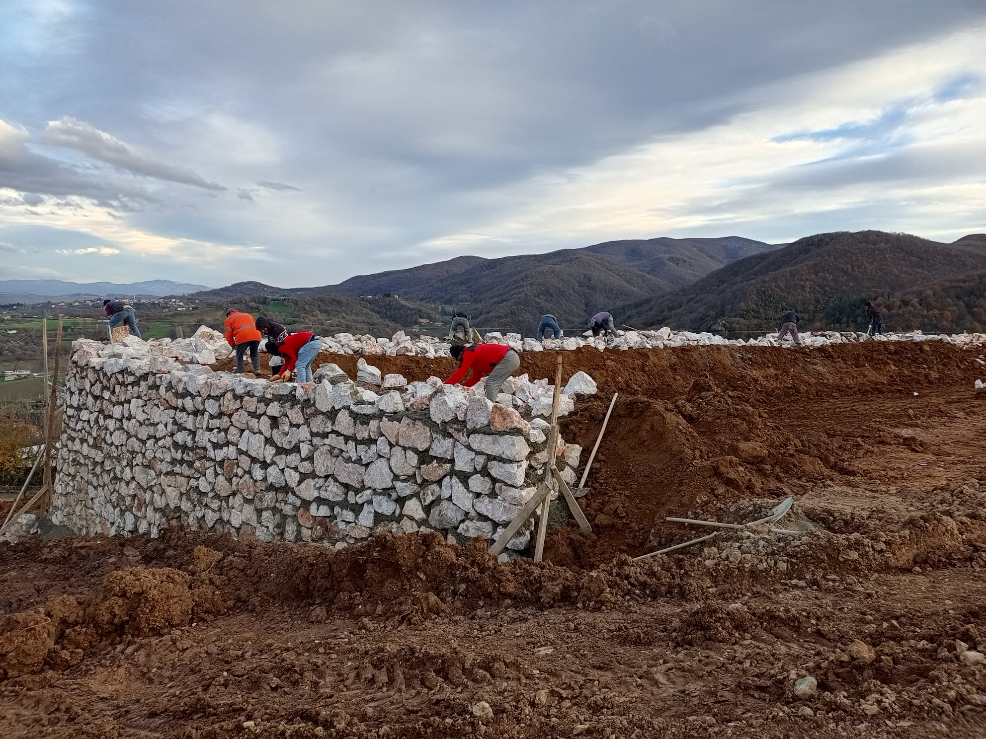 Taş Duvarların Bakımı: Uzun Ömürlü Olması İçin İpuçları